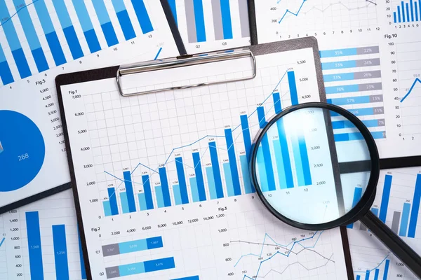 Cómo leer realmente una ficha de un fondo indexado antes de meter un solo euro